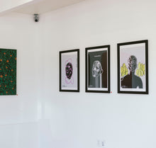 Load image into Gallery viewer, Contrast Motif Print